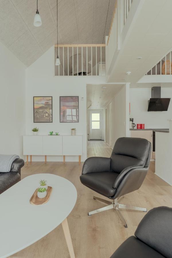 Dahlastova / Stunning Boathouse / Bay View / 3Br Hvalvik Екстериор снимка