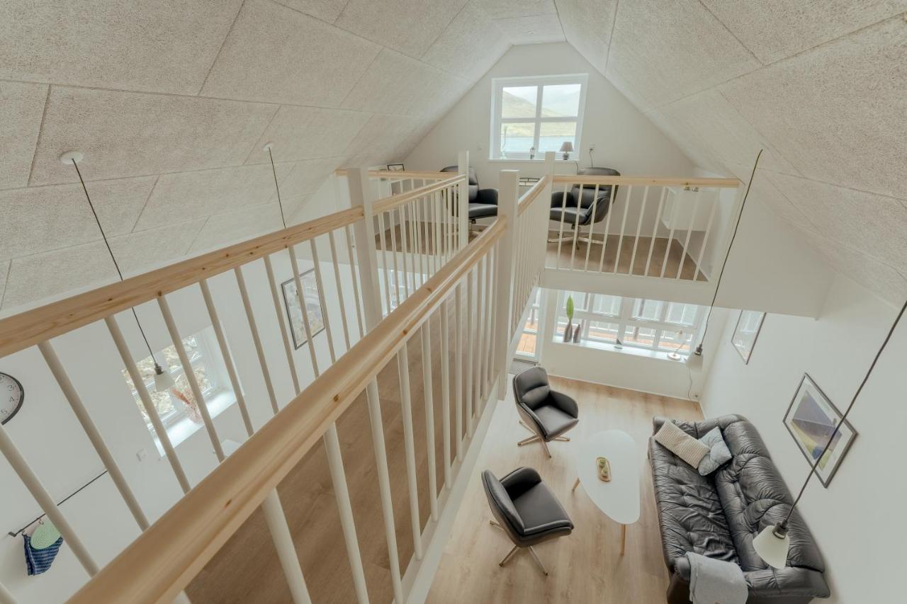 Dahlastova / Stunning Boathouse / Bay View / 3Br Hvalvik Екстериор снимка